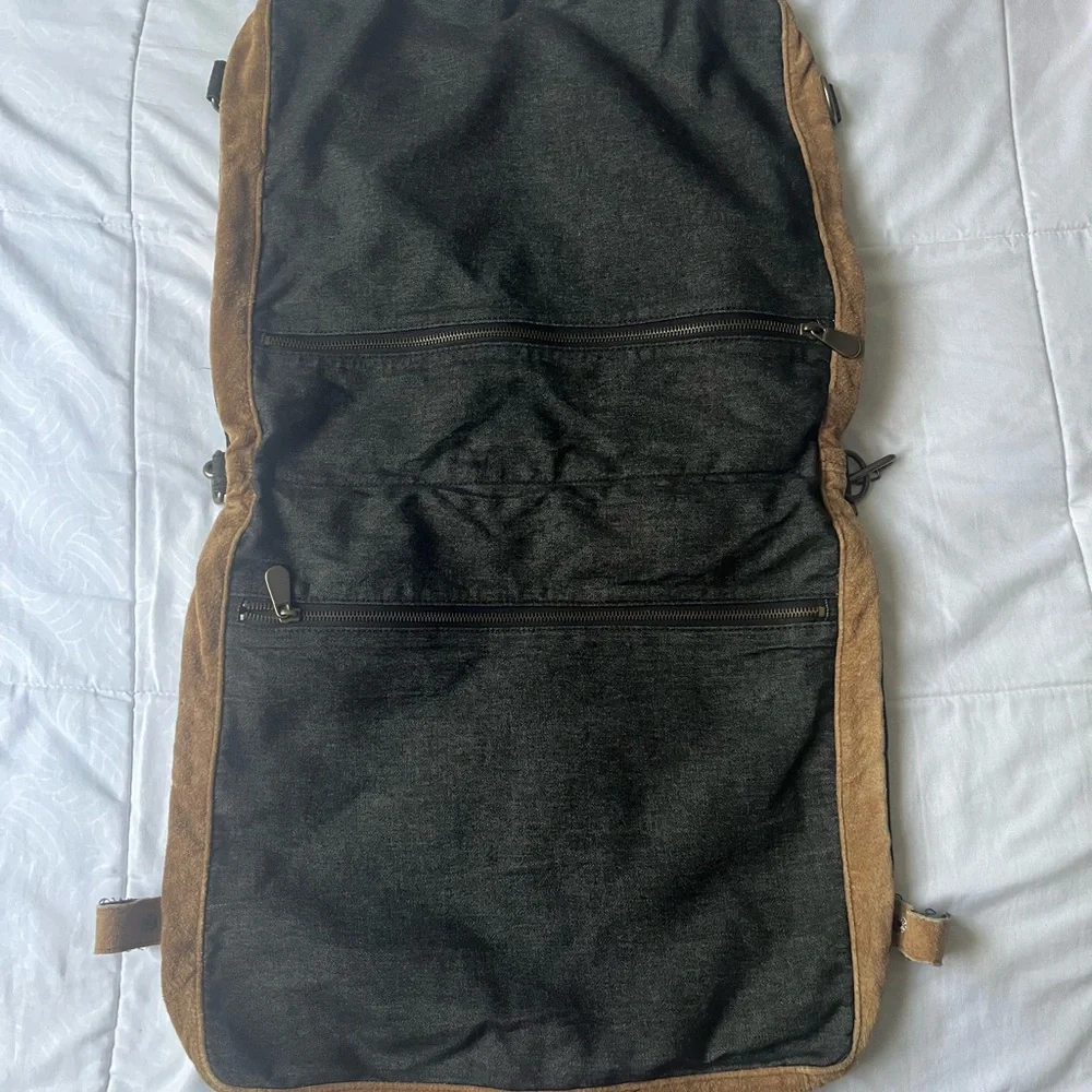 Wilsons Leather Brown and Black Messenger Bag